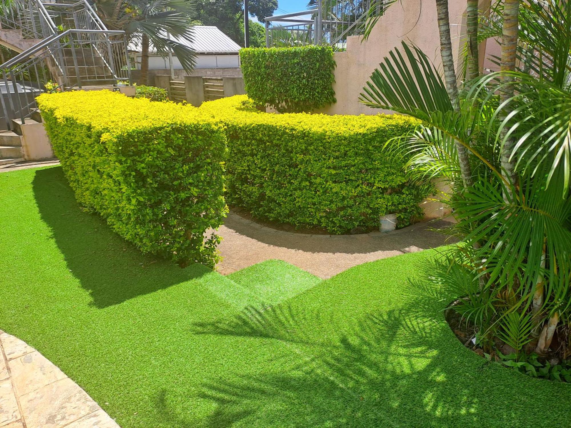 אלביון Appartement Paisible Avec Jardin & Piscine מראה חיצוני תמונה